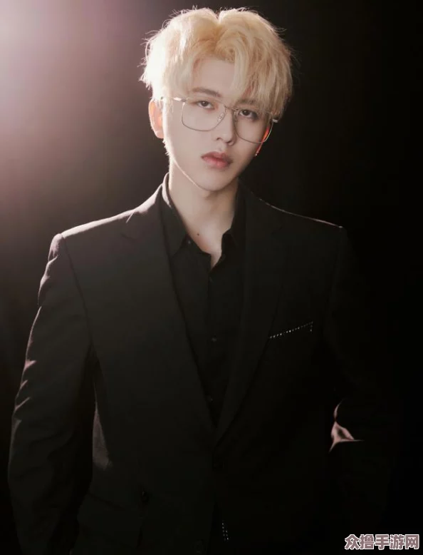 把坤坤：从偶像到商业巨头，如何在娱乐圈中逆风翻盘的成功之路
