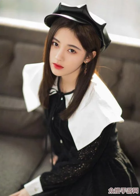 男生嗟嗟嗟女生图片大全，清新甜美、性感火辣、气质优雅等热门风格任你挑选