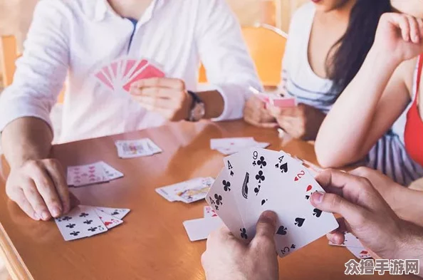 二人打扑克剧烈运动 谁是最后的王牌赢家？牌桌上的激烈对决一触即发