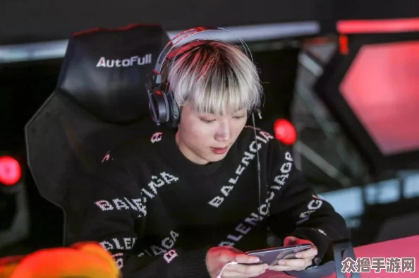 贪得1v3！英雄联盟新版本热门战术大揭秘