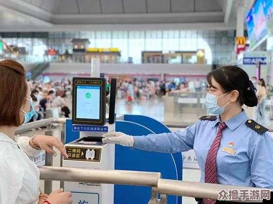 检票员用下面检票按尺寸上车阅读：高效便捷的乘车体验，让您出行更加便利和舒适