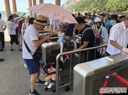 检票员用下面检票按尺寸上车阅读：高效便捷的乘车体验，让您出行更加便利和舒适